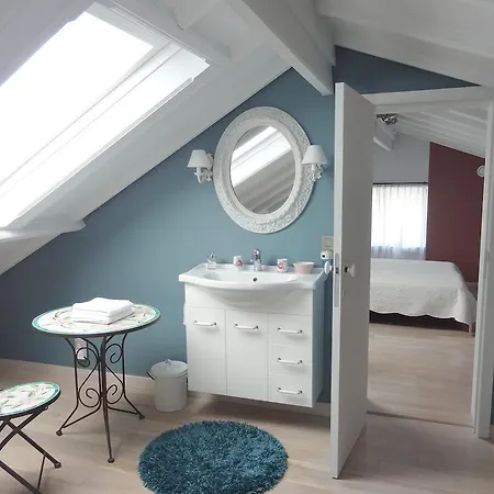 Holiday home Le Clos Du Pommetier